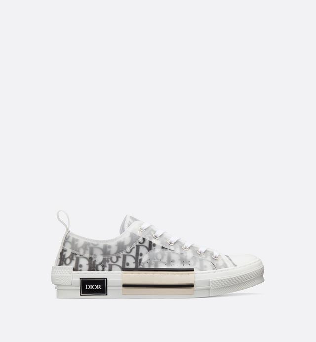 B23 Low-Top Sneaker
