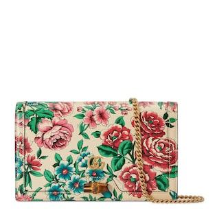 Gucci Diana mini bag