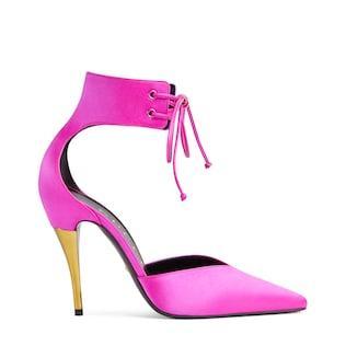 Women's lace-up pumps